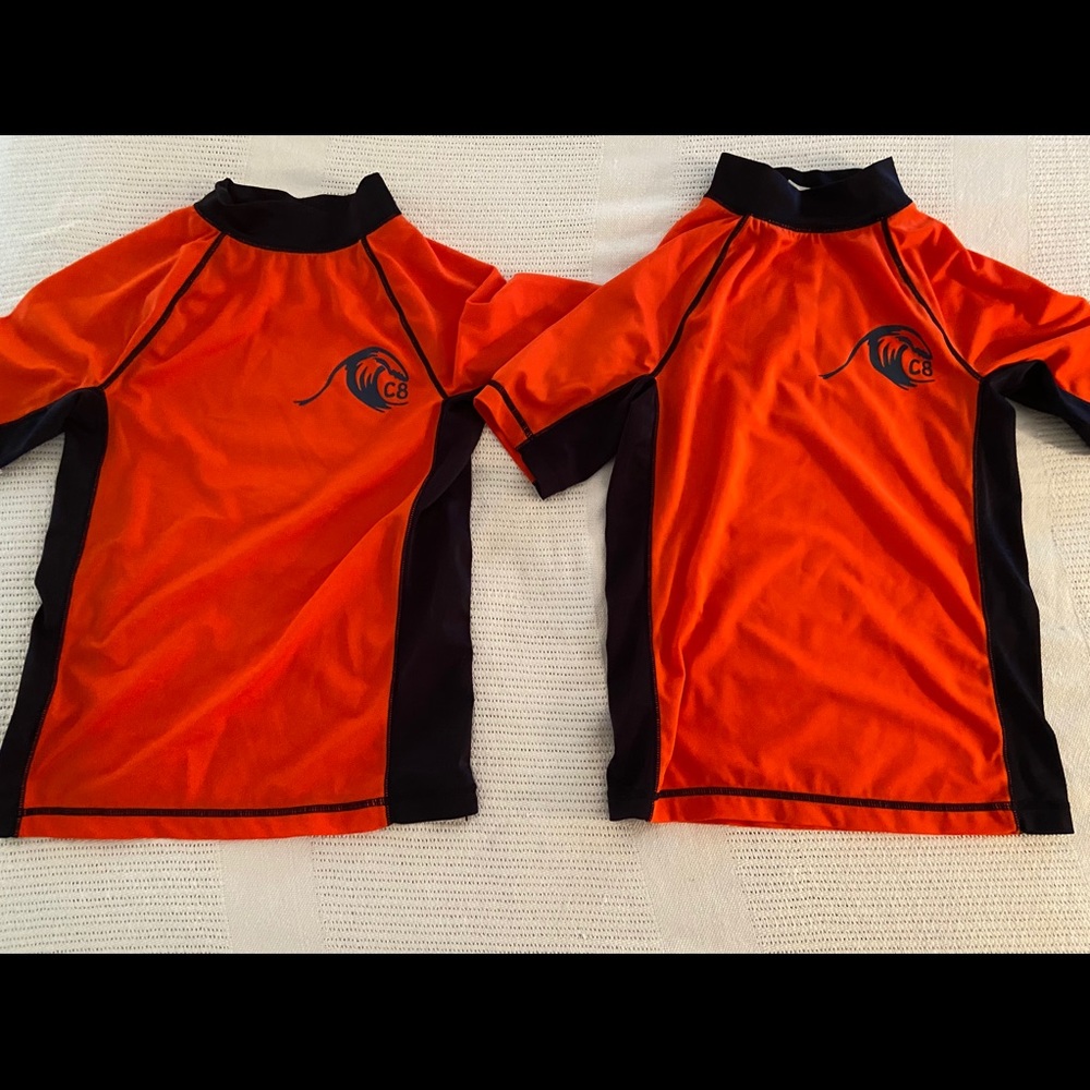 Boy’s Youth Rashguards Size Large